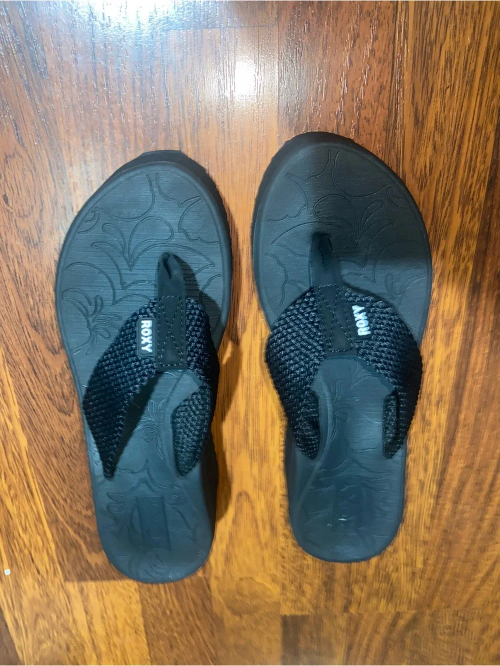 Roxy woman’s platform flip flops size 10